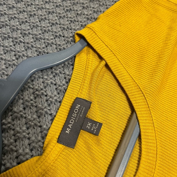 Madison Mustard Ribbed Knit Top - Picture 3 of 3